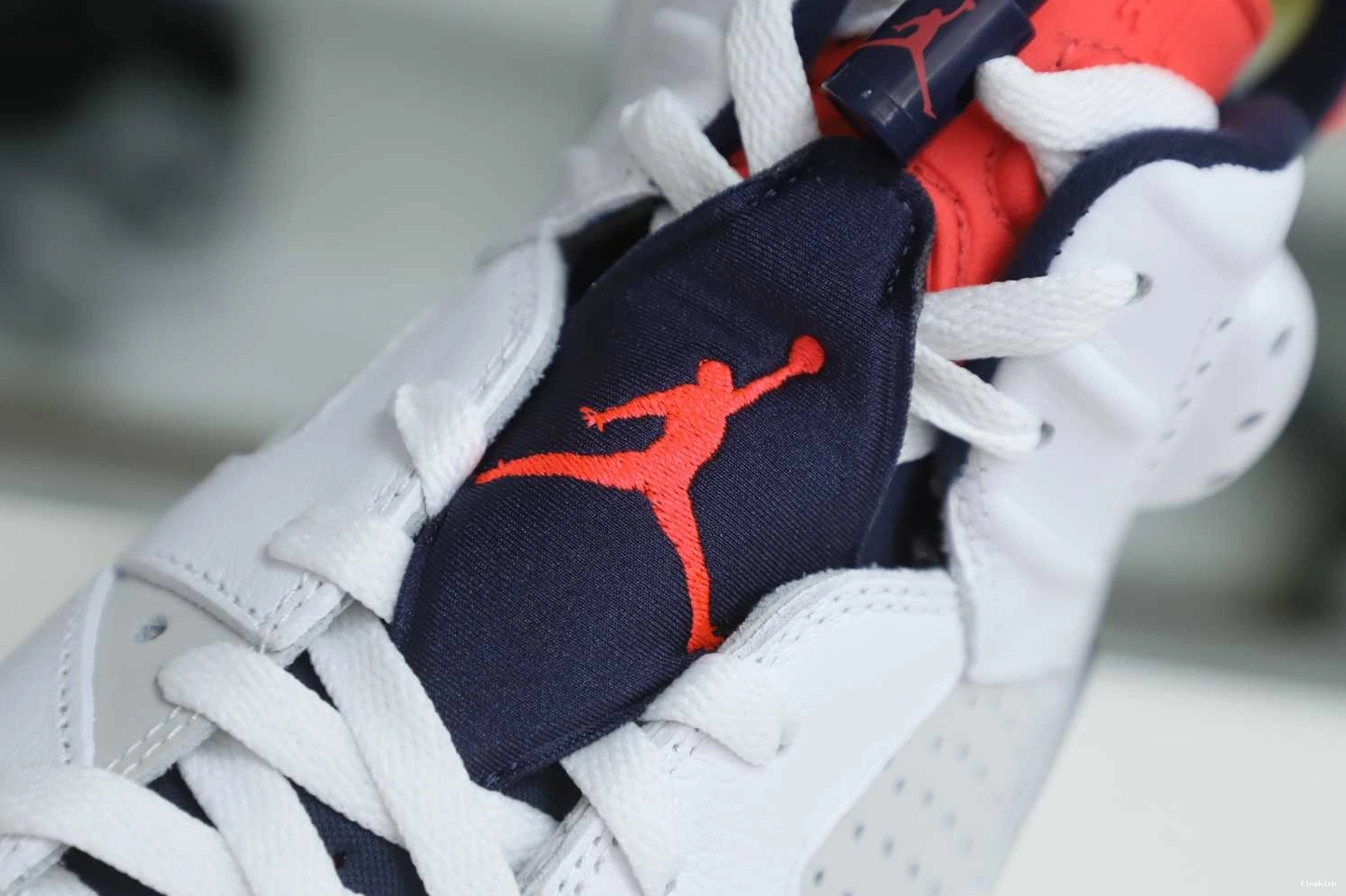 AIR 'TINKER' 6 RETRO JORDAN 0901
